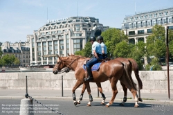 Viennaslide-05310016 Paris, Ile de la Cite, berittene Polizei - Paris, Ile de la Cite, Police on Horses