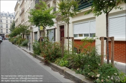 Viennaslide-05319063 Paris, Rue Montyon, Straenbegrnung // Paris, Rue Montyon, Greening