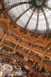 Viennaslide-05335417 Paris, Galeries Lafayette