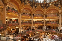 Viennaslide-05335421 Paris, Galeries Lafayette