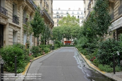 Viennaslide-05380109 Paris, Rue Pierre Haret, Straßenbegrünung // Paris, Rue Pierre Haret, Greening