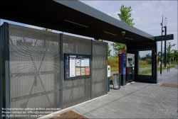 Viennaslide-05382110 Paris, Tram-Train T12, Station Bois Briard // Paris, Tram-Train T12, Bois Briard Tramstop