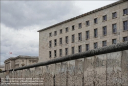 Viennaslide-06308991 Berlin, Niederkirchnerstraße, Berliner Mauer, Bundesfinanzakademie im Bundesministerium der Finanzen, ehemaliges Reichsluftfahrtministerium // Berlin, Niederkirchnerstrasse, Remains of Berlin Wall