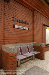 Viennaslide-06392083 Berlin, U-Bahn, U7 Zitadelle, Stationsgestaltung von Rainer G. Rümmler // Berlin, Underground, U7 Zitadelle, Design by Rainer G. Rümmler