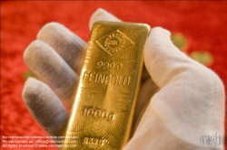 Viennaslide-79070119 Ein Ögussa-Feingoldbarren - Gold Bar